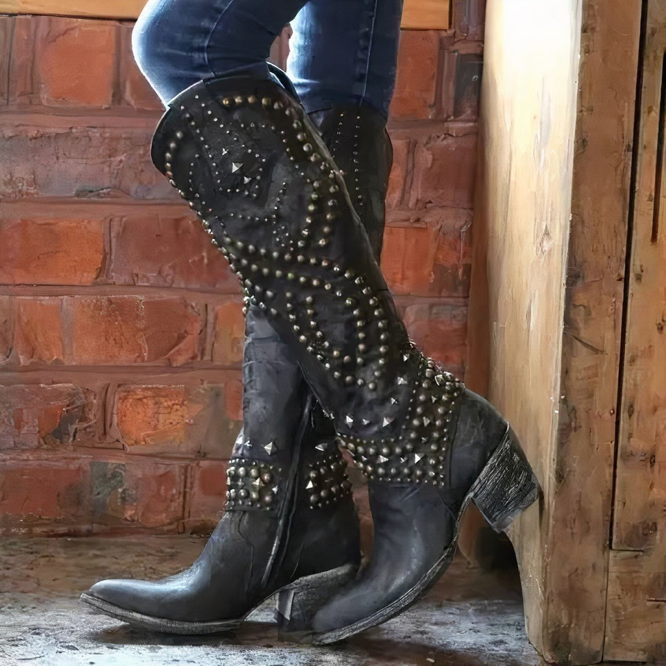 Schwarze Kniehohe Cowboystiefel mit Nieten und spitzer Zehenform
