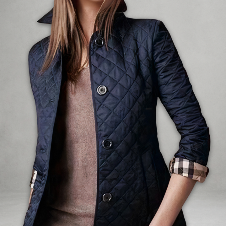 Dunkelblaue Steppjacke mit Rautenmuster und kariertem Ärmelaufschlag, elegant tailliert
