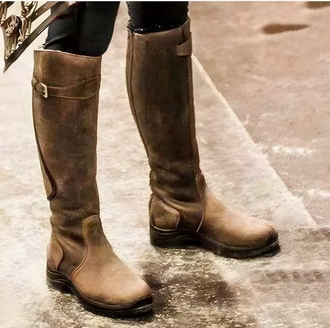 Braune Kniehohe Stiefel mit Schnallendetail in Vintage-Optik