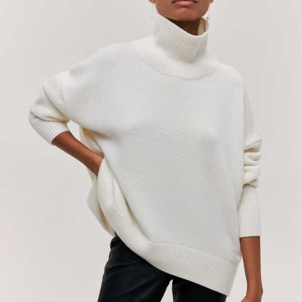 Cremeweißer Rollkragenpullover Oversize mit langen Ärmeln und weitem Schnitt