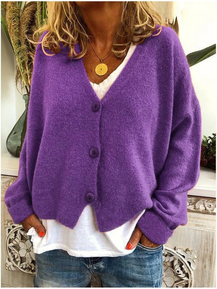 Lila Strickjacke mit V-Ausschnitt und Knöpfen im Boho-Stil