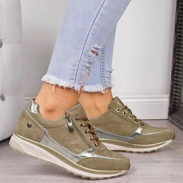 Khakifarbene orthopädische Sneaker mit silbernen Akzenten und Schnürung am Fuß