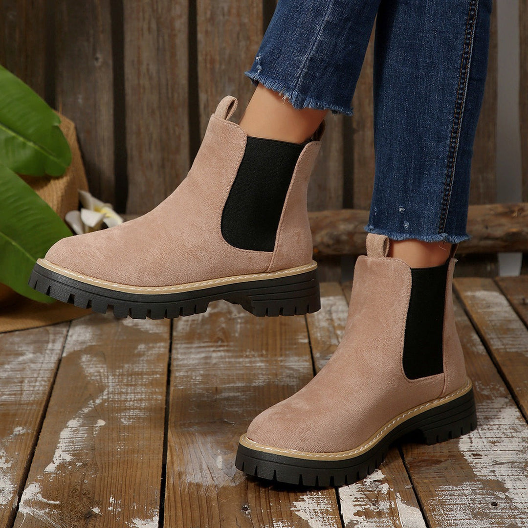 Altrosa Chelsea Boots aus Veganem Wildleder mit dicker Plateausohle