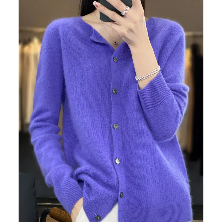 Charlotte | Damen Strickjacke mit Rundhalsausschnitt Knopfleiste Gerippten Bündchen Taillierter Schnitt - image 3
