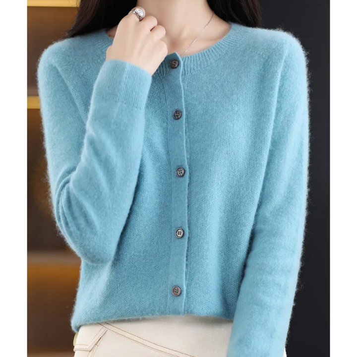 Charlotte | Damen Strickjacke mit Rundhalsausschnitt Knopfleiste Gerippten Bündchen Taillierter Schnitt - image 4