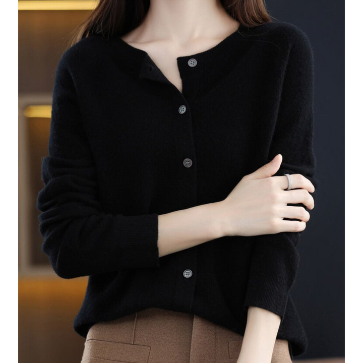 Charlotte | Damen Strickjacke mit Rundhalsausschnitt Knopfleiste Gerippten Bündchen Taillierter Schnitt - image 6
