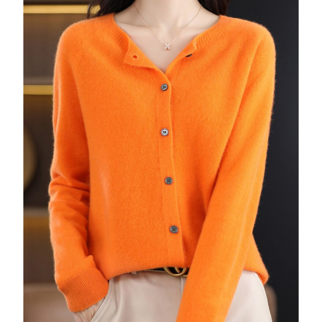 Charlotte | Damen Strickjacke mit Rundhalsausschnitt Knopfleiste Gerippten Bündchen Taillierter Schnitt - image 8
