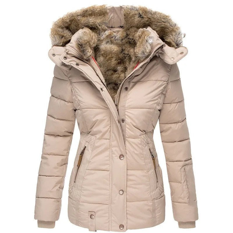 Beige Winterjacke mit Fellkapuze, tailliert geschnitten und gepolstert