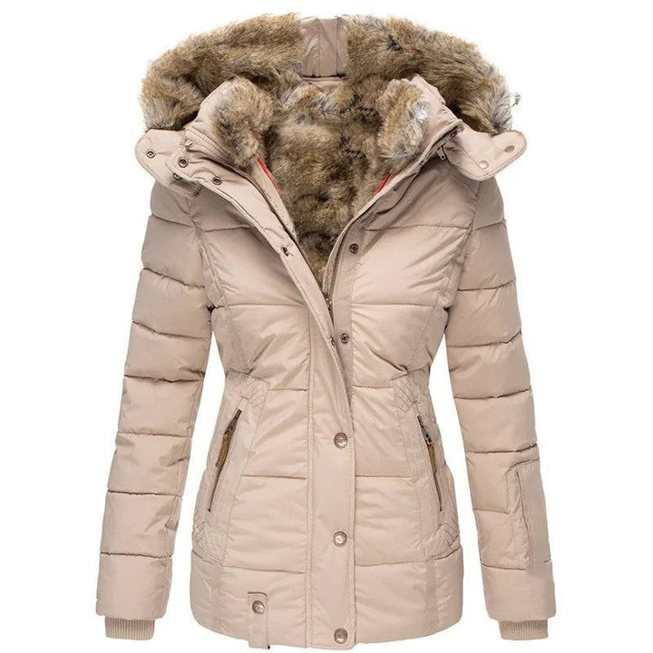 Beige Winterjacke mit Fellkapuze, tailliert geschnitten und gepolstert
