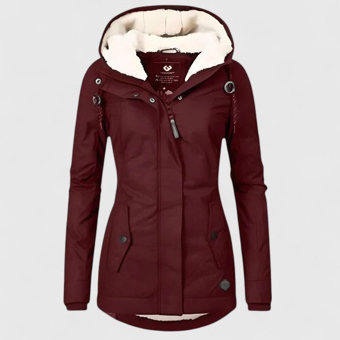 Weinrote Winterjacke mit flauschiger Kapuze und Klappentaschen