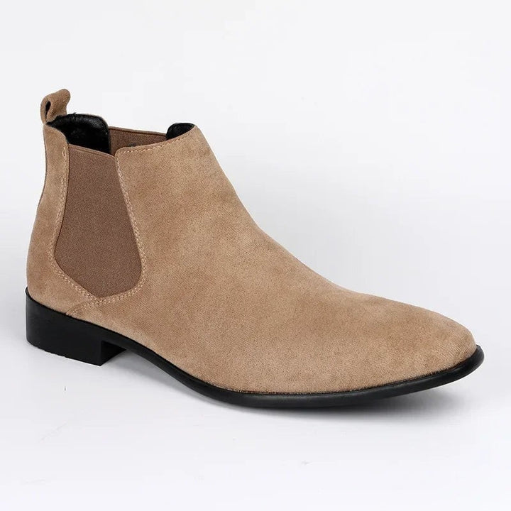 Chelsea Boots Herren beige Wildlederoptik mit elastischen Seiteneinsätzen und spitzer Zehenpartie