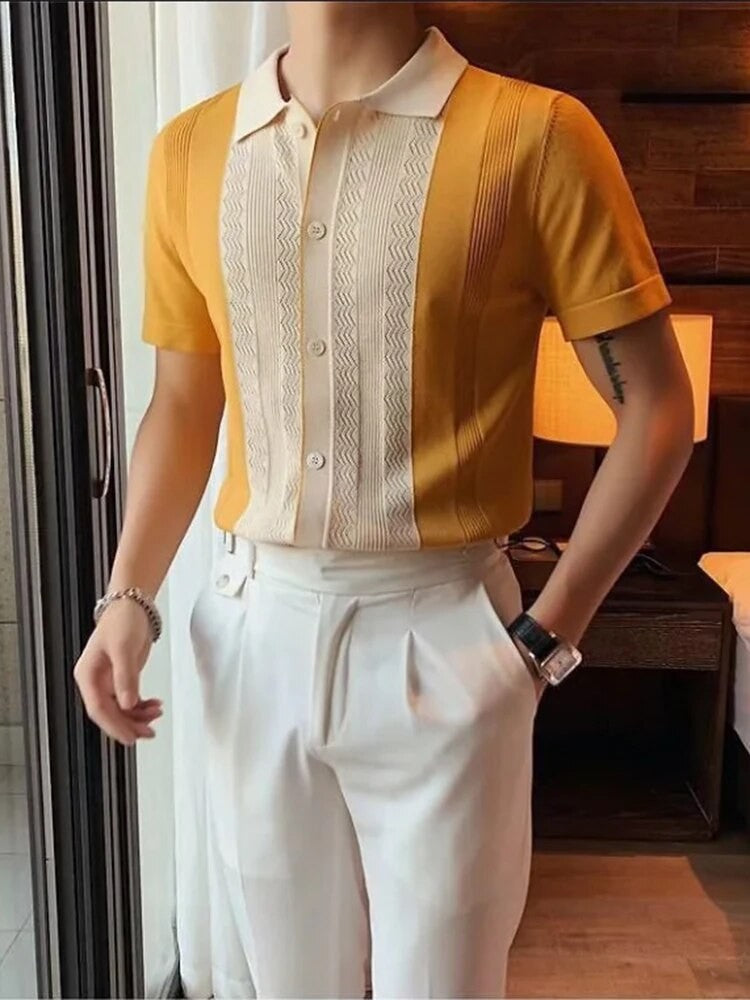 Herren-Strickpoloshirt gelb-beige mit strukturiertem Zopfmuster und kurzen Ärmeln
