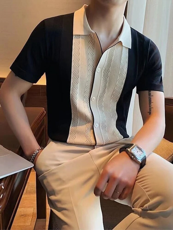 Strickpolo schwarz-beige mit Kontraststreifen und Wellenmuster für Herren
