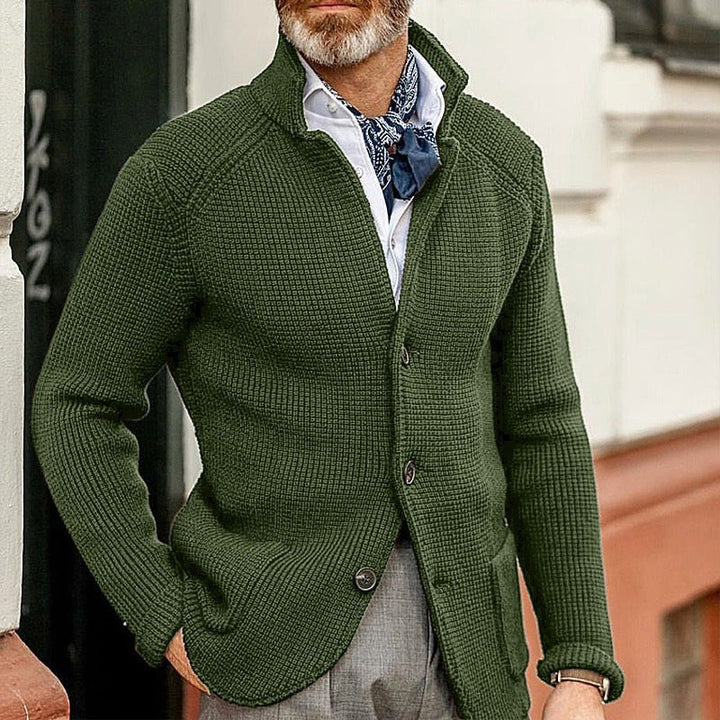 Olivgrüne Strickjacke mit Stehkragen, Waffelstrick und Knopfleiste für Herren