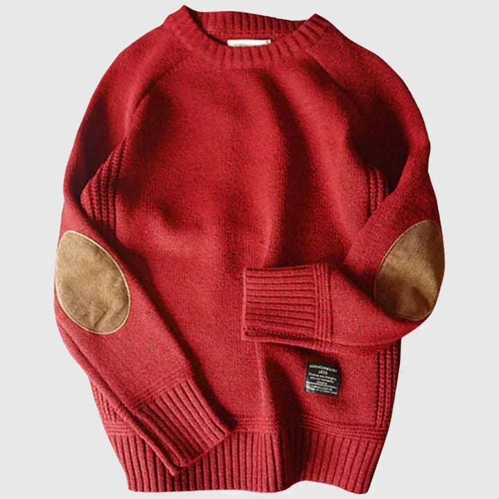Roter Strickpullover mit Raglanärmeln und Ellbogenpatches in Cognacbraun
