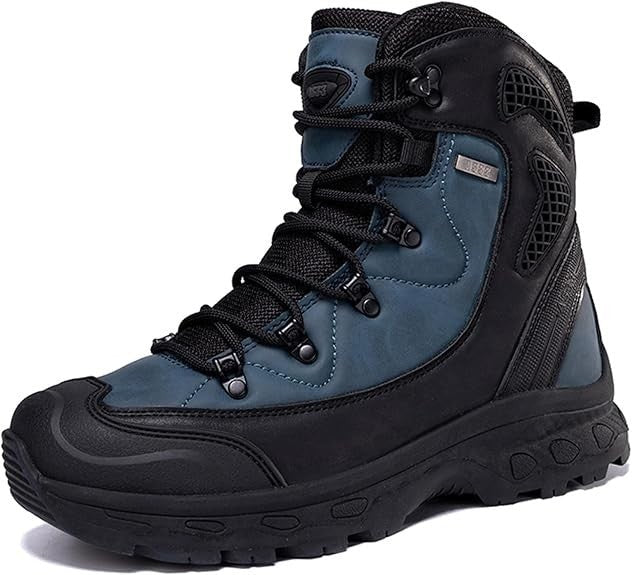 Seitenansicht Wanderstiefel dunkelblau-schwarz mit Schnürung und Zehenschutz