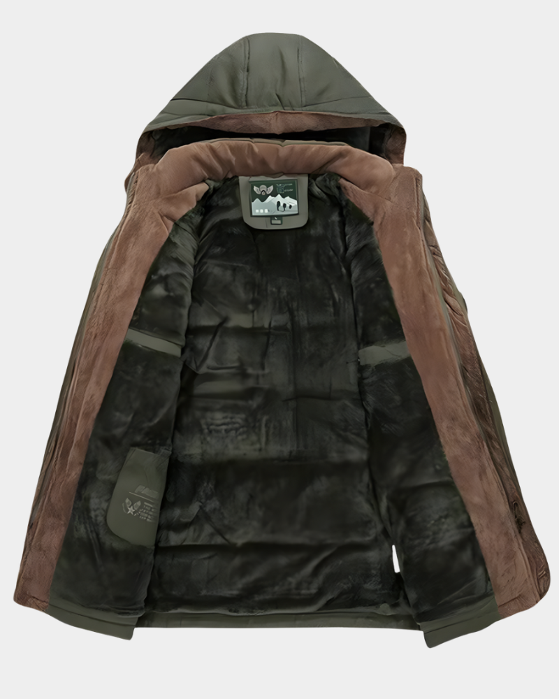 Innenansicht der Winterjacke mit weichem Fleece-Futter und Kapuze